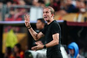 华体会体育在线-弗拉门戈主帅：拜仁的实力更强理应获胜，我们被压制并出现失误